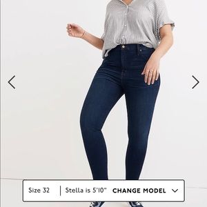 Madewell Petite 10" High-Rise Skinny Jeans in Hayes Wash